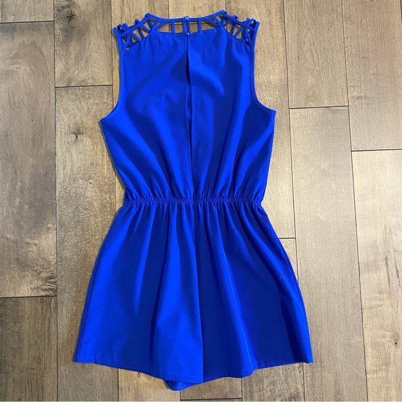 Blue romper - Picture 3 of 4